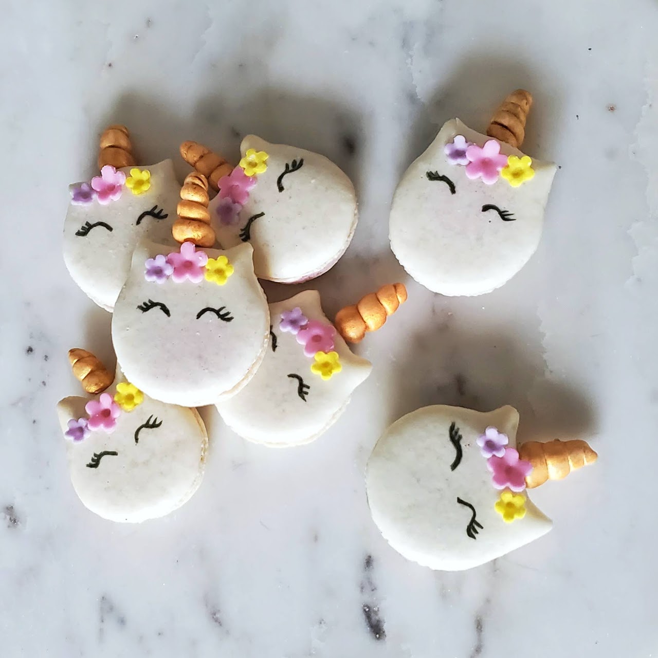 Custom unicorn macarons · Custom unicorn macarons
